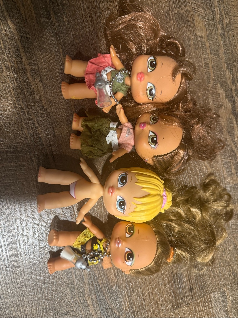 Bratz minis